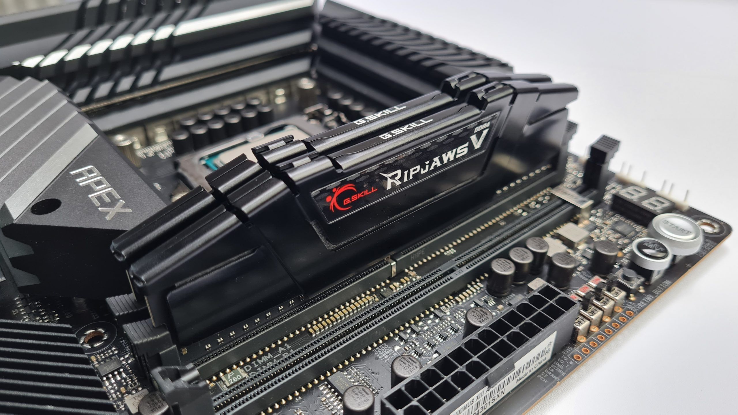 Ripjaws GSKILL DDR4 8 GB (Single Channel) PC DDR4 (GSKILL 8GB(1*8GB)DDR4 3200MHz CL18-22-22-42 Desktop Memory)  (Black) - Image 2