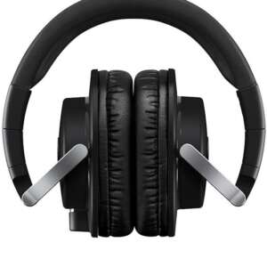 YAMAHA Music Hph-Mt8 Studio Monitor Over Ear Wired Headphones, Black Bluetooth  (Black, On the Ear)